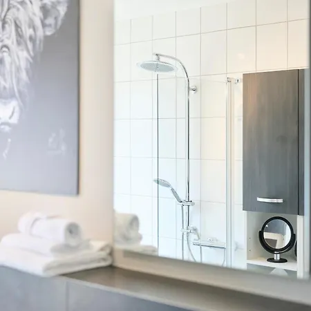 Schlehenkamp 5 Ankerplatz Schoenberg *